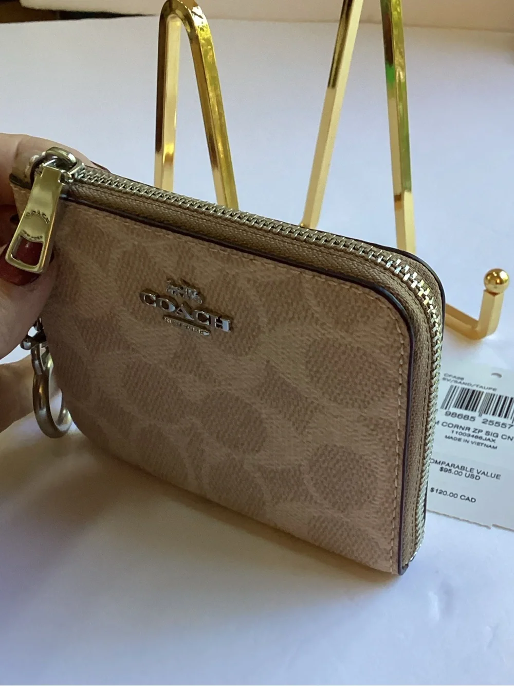 Coach Small Zip Wallet in Beige Signature Canvas NEW, NWT